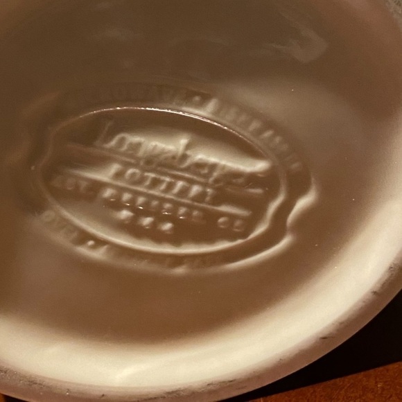 Longaberger American Craft
Cornflower Blue 40oz Pitcher - Picture 6 of 9